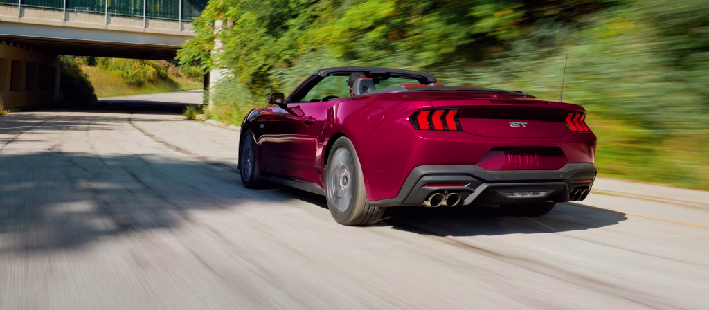 2025 Mustang 01