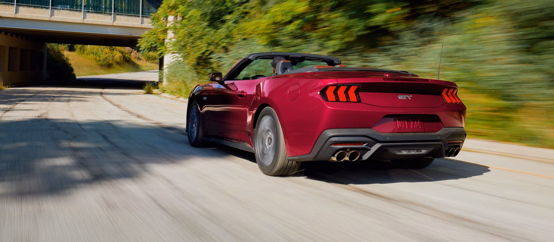 2025 Mustang 01
