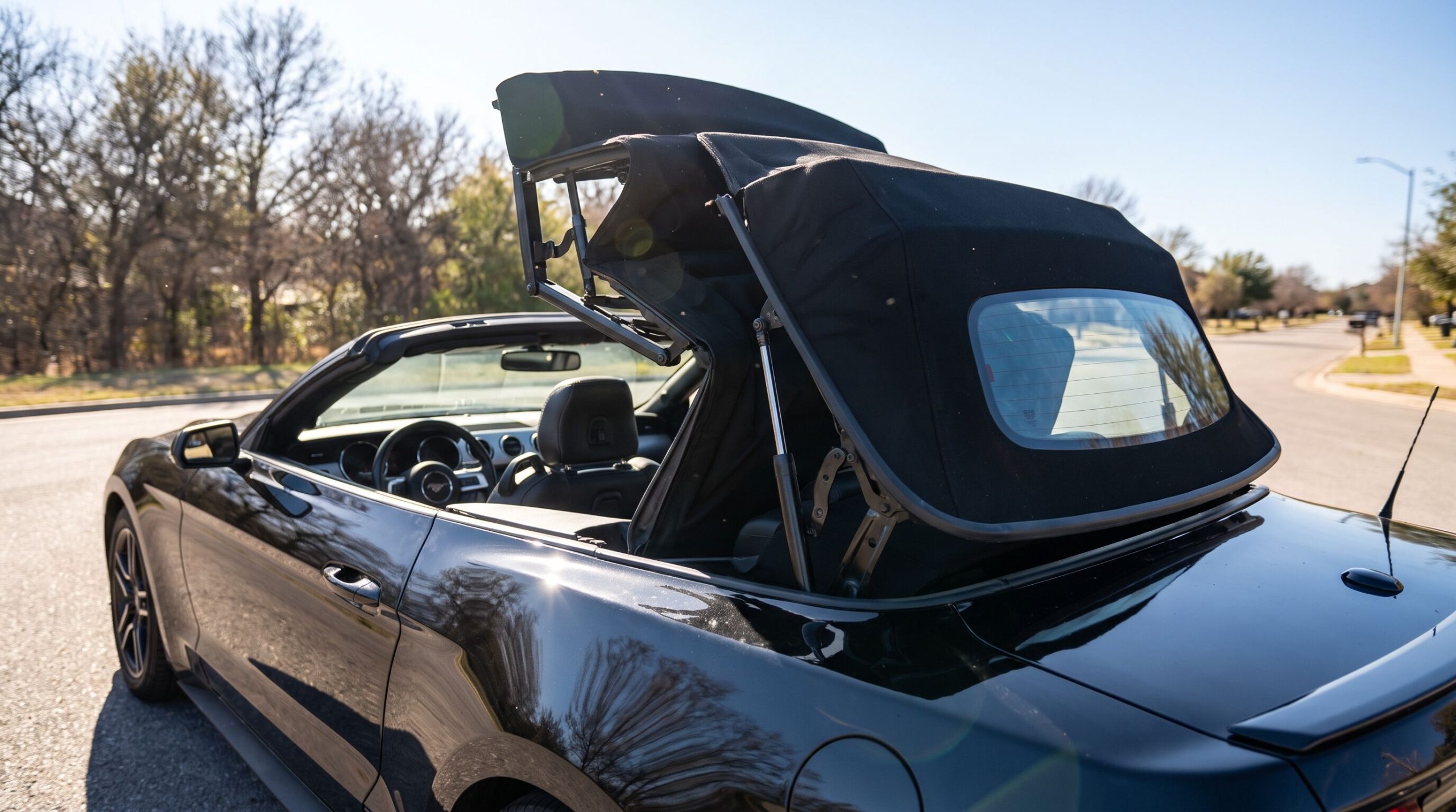 Mustang convertible roof mid 1 scaled
